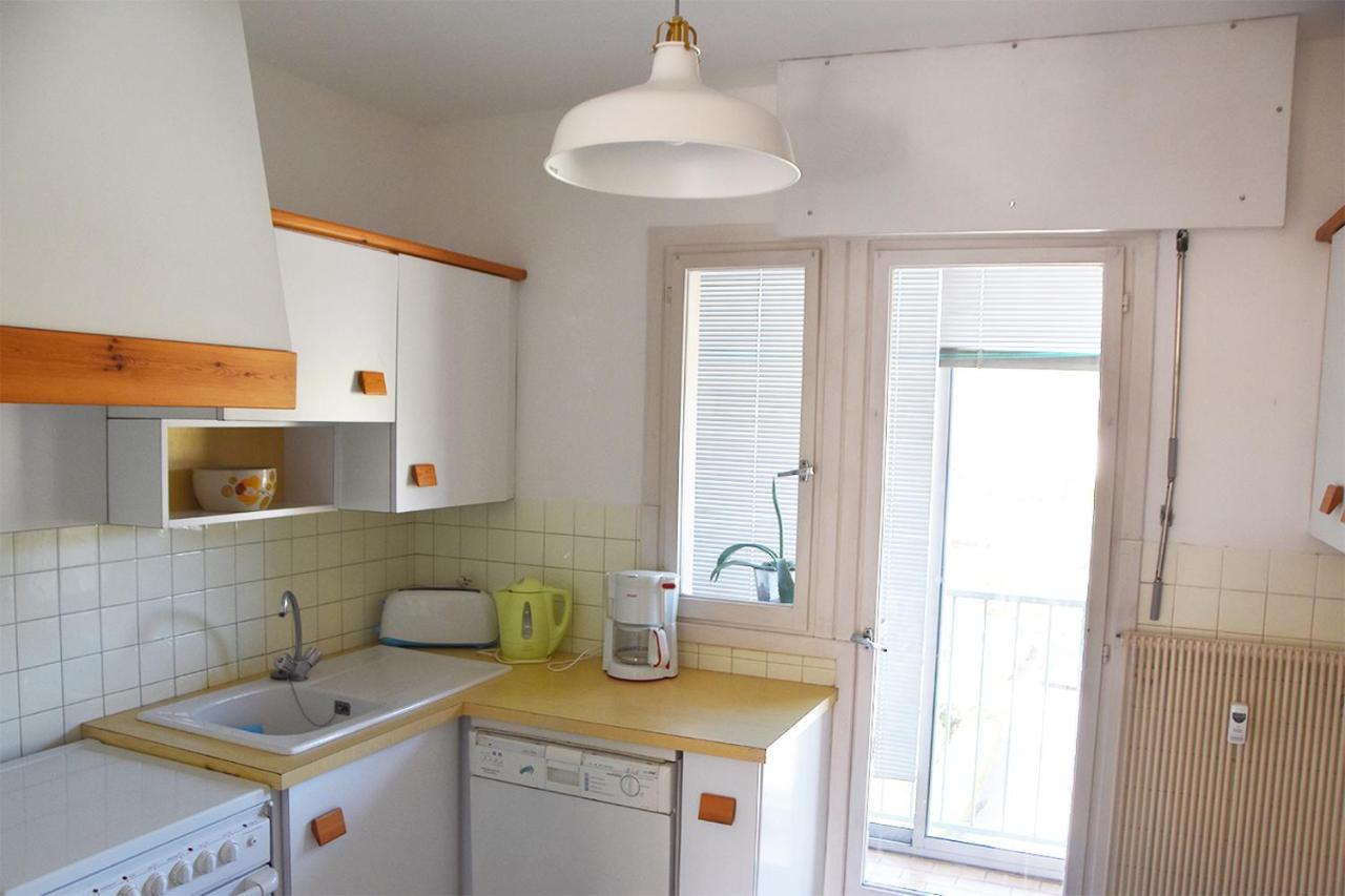 T3 Spacieux Et Lumineux A 5Min Du Port De Sanary - Fleur De Mai Apartment Exterior foto